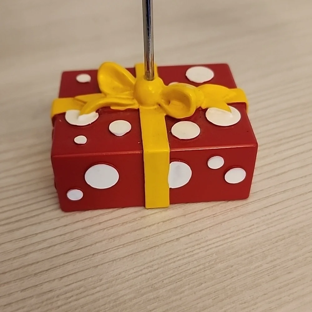 Holiday photo frame